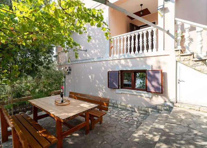 Apartment Adriatic Escape Gornji Karin