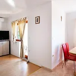 Apartament Adriatic Escape Gornji Karin